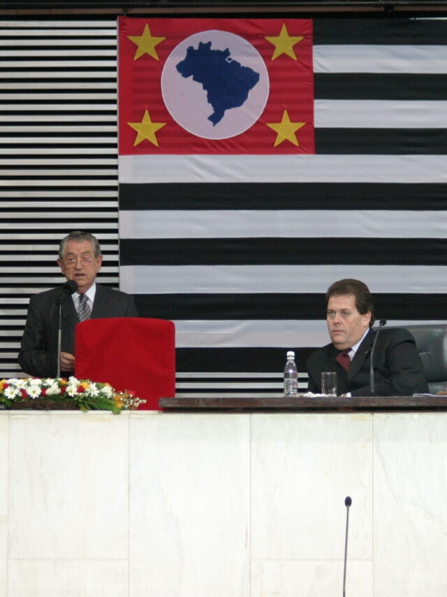 2717220_2004_05_14_ASSEMBLEIA_LEGISLATIVA_HOMENAGEM_TERCEIRA_IDADE_FT_NILTON_SILVA_84